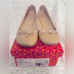 👡 Tory Burch Chelsea 30mm Pump Soft Patent Calf Leather